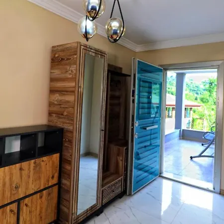 Вилла Luxury Nature Life *